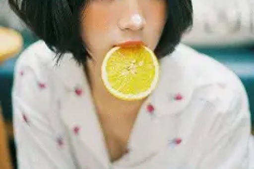 韩国“劣迹艺人”与好莱坞明星合影网友：黑历史都能洗成国际范