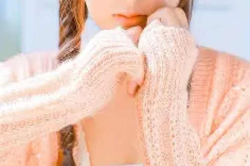 娱乐圈连环瓜：肖奈被传频接站台、牙疼小花被“牺牲”、长腿格格相亲走过场？