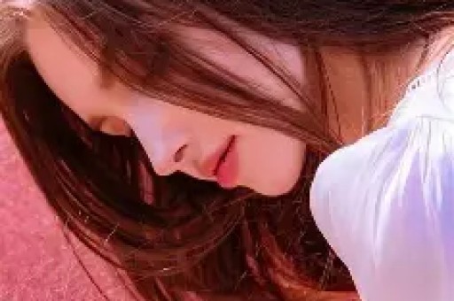 7月娱乐圈大瓜连连：冉莹颖三赴民政局、鹿晗旧瓜再起波澜、关晓彤恋情传闻澄清