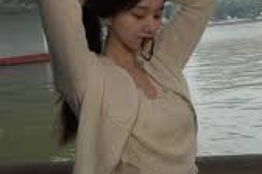 女明星集体“塌房”她们为啥都不装了